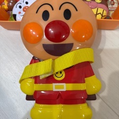 二月中旬最終処分します。アンパンマンお弁当箱セットの画像