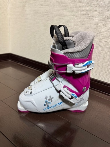 ジュニアスキー110cm ブーツとポールセット (oomiya0385) 元町のスキー