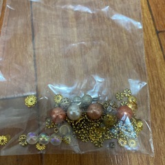 ビーズ ピアス パーツまとめ売りの画像