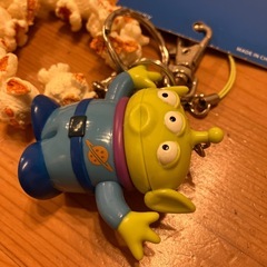 東京ディズニーリゾートリトルグリーンメン ポップコーンキーチェーンストラップの画像