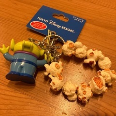 東京ディズニーリゾートリトルグリーンメン ポップコーンキーチェーンストラップの画像