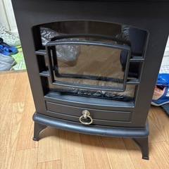 美品スリーアップ　Nostalgie暖炉型ヒーター　CH-T1840　2019年製の画像