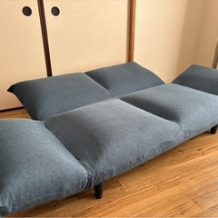 2人掛けソファの画像