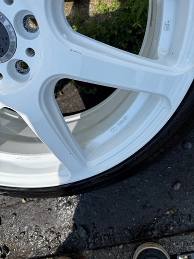 work T7R ホワイト 18インチ 5H100 7.5J 47