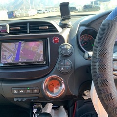 現在商談中です　車検たっぷり❗️ピンクのフィットです🚗✨の画像