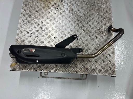 【終了】NCY マフラー アドレスV125/G ブラックアーバン