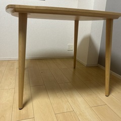 IKEA テーブル　ホワイト　ウッド　の画像