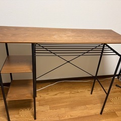 カウンターテーブル　椅子付きの画像