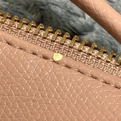 H & M  ショルダーバッグ　くすみピンクの画像