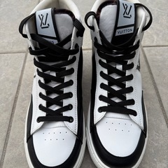 【未使用品に近い｜最安値挑戦】ルイ・ヴィトン ビバリーヒルズ・ライン スニーカー｜29,800円の画像