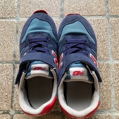 ニューバランス  スニーカーの画像