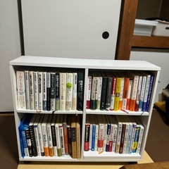 キャスター付き本棚の画像