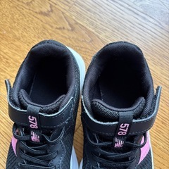 ニューバランス19.0の画像