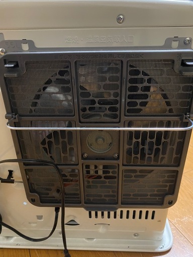 ダイニチ 石油ファンヒーター FW-4718LS 大容量9L(ほぼ未使用) ダイニチ 石油ファンヒーター FW-4718LS 大容量9L(ほぼ未使用) (田中