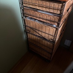 ラック、収納棚の画像