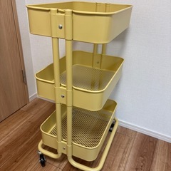 IKEA ワゴン　
の画像