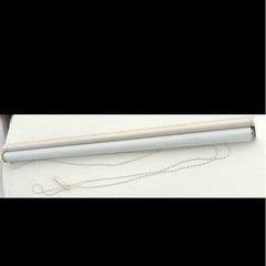 ニトリ遮光　ロールスクリーン 90×220 オフホワイトの画像