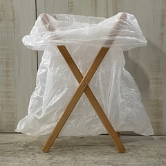 J690⭐️木製　折り畳みゴミ箱の画像