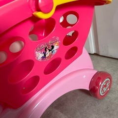 ミニー 買い物カート かご おもちゃの画像