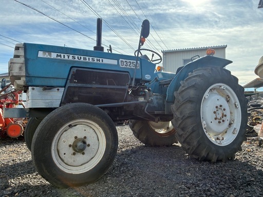 三菱トラクターD3250