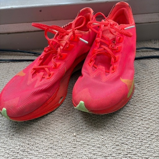 NIKEヴェイパーフライ4