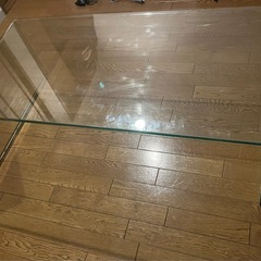 オールガラステーブル　大塚家具の画像