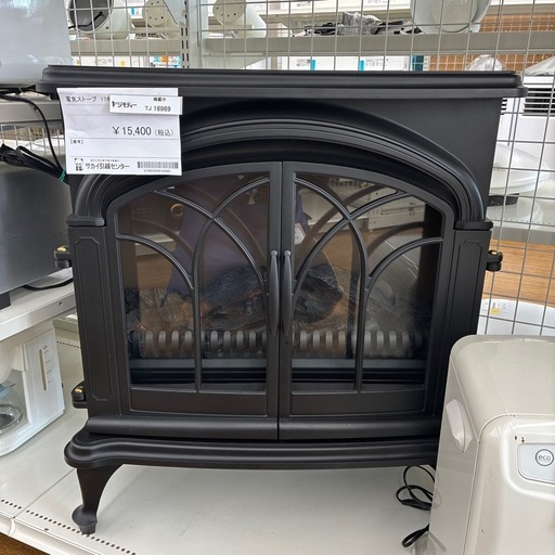 リユースのサカイ東金店　ニトリ　ワイド暖炉型ファンヒーター　17年製　TJ16969