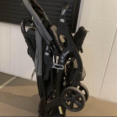 シットアンドスタンド　ダブル　双子　2人乗り　ベビーカー　ベビートレンド
の画像