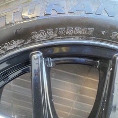 17インチホイールタイヤ付きの画像