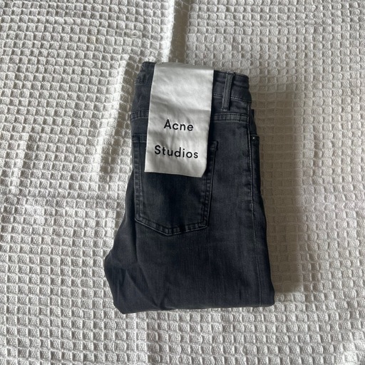 Acne Studios デニム ブラック スキニーパンツ