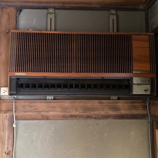 希少昭和レトロ家具調(木目調)エアコン
