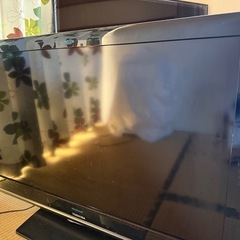 TOSHIBA 40型　テレビの画像
