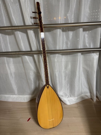 サズ、トルコ Turkish Saz 民族楽器　弦楽器