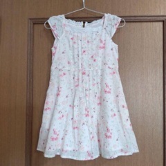 【1枚300円】女の子服　組曲・BeBe等100cmまとめ売り7着の画像