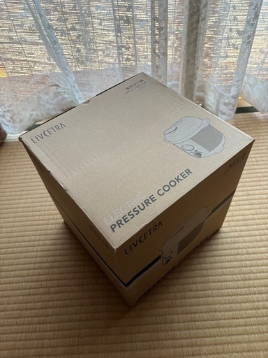 新品未使用品・アルファックスコイズミ電気圧力鍋 2.0L 【簡単ほったらかし調理】50種類のレシピ付 LIVCETRA LPCT20W