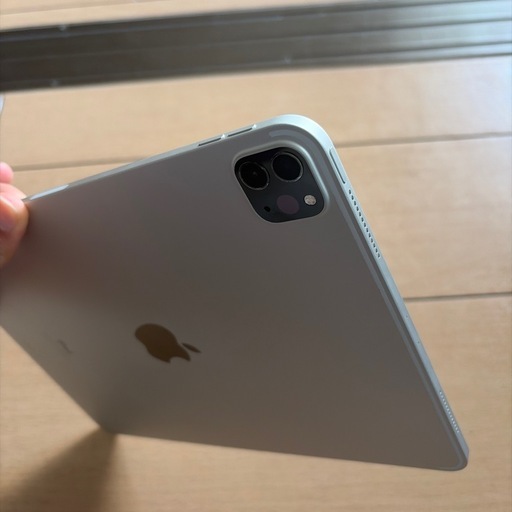 iPad Pro第2世代256GB Magic Keyboard付き