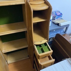 【取引完了】ドレッサー（椅子付き）　現金払い可の画像