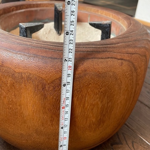 木製火鉢 (shin) 山鹿の家庭用品《その他》の中古あげます・譲ります