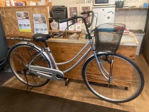 【前後タイヤ・チューブ新品！】シングルギア 26インチ自転車　シルバー