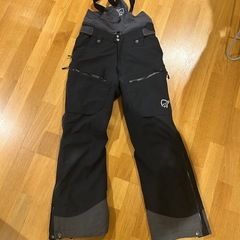 希少NORRONAスキーウエア　140の画像