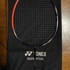 バドミントンラケットの画像