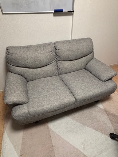 ソファ（2人がけ）