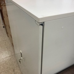 【ジモティー割引で最大15％OFF⭐️】PLUS スチールキャビネット　ロッカー L5-105A 　鍵付きの画像