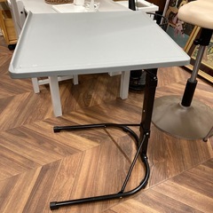 1201 サイドテーブルの画像