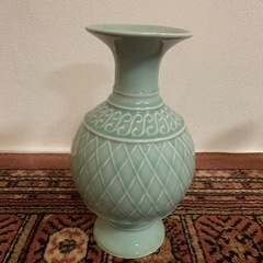 ①花瓶　4つ　ガラスありの画像