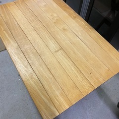 木製折りたたみテーブル
の画像