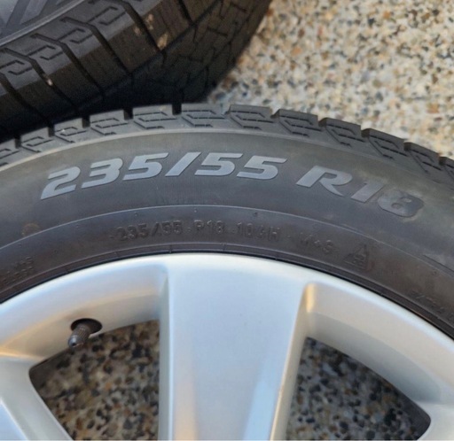 A8 Audi アウディ　スタッドレス　4本合計￥88000