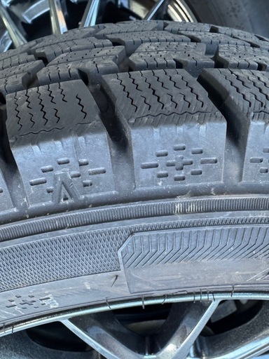 185/65 R15 ホイール付きスタッドレスタイヤ