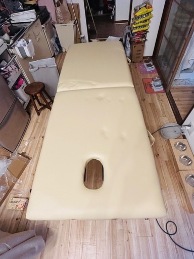 施術ベッド マッサージベッド エステ マッサージ  サロンベッド  ベッド 折りたたみベッド