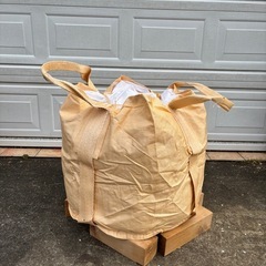 天然木【200L】ふわふわおがくず　ミニトン袋　袋持参1000円引き　即納可能　木くず　おがくず　ふわふわ粒大　小動物　マット　床材の画像